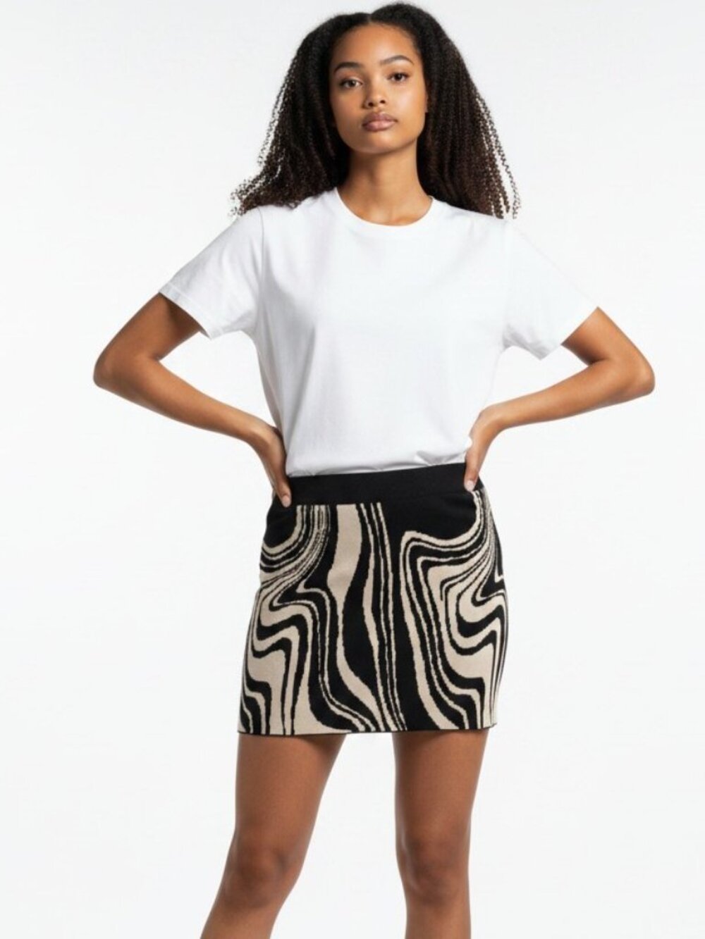 NWT Forever 21 Black Cream Abstract Swirl Knit Bodycon Mini Skirt Womens L